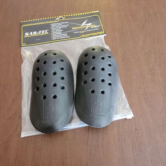 Scorpion EXO Men's SAS-TEC Armor Shoulder/Elbow Knee 9102-03 SC 1/02 New0 - Picture 1 of 13
